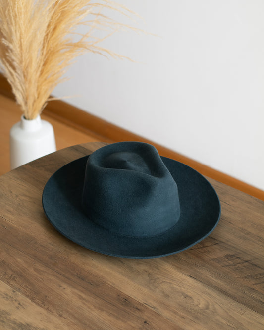 Grey Runa Hat